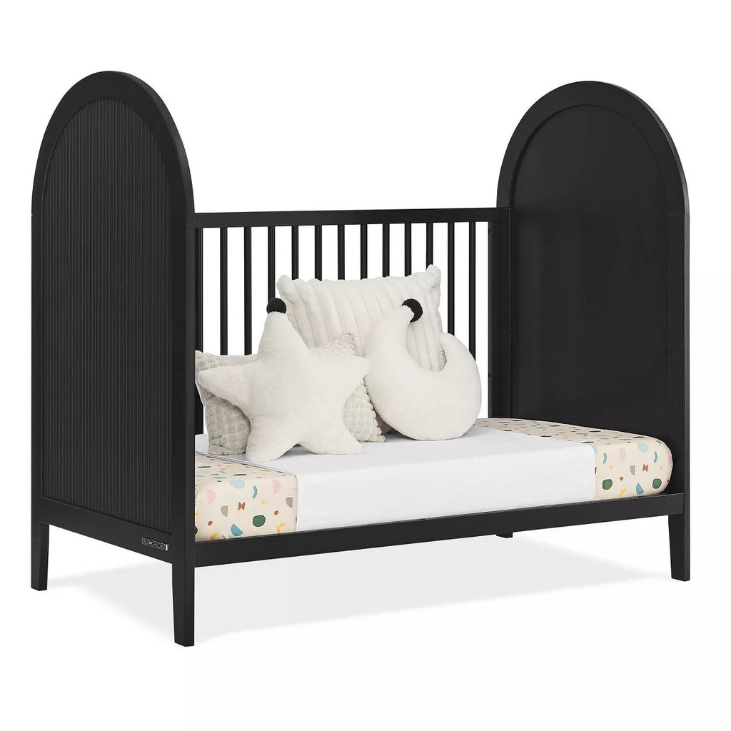 Delta Children Eloise 4-in-1 Convertible Crib – GREENGUARD Gold Certified