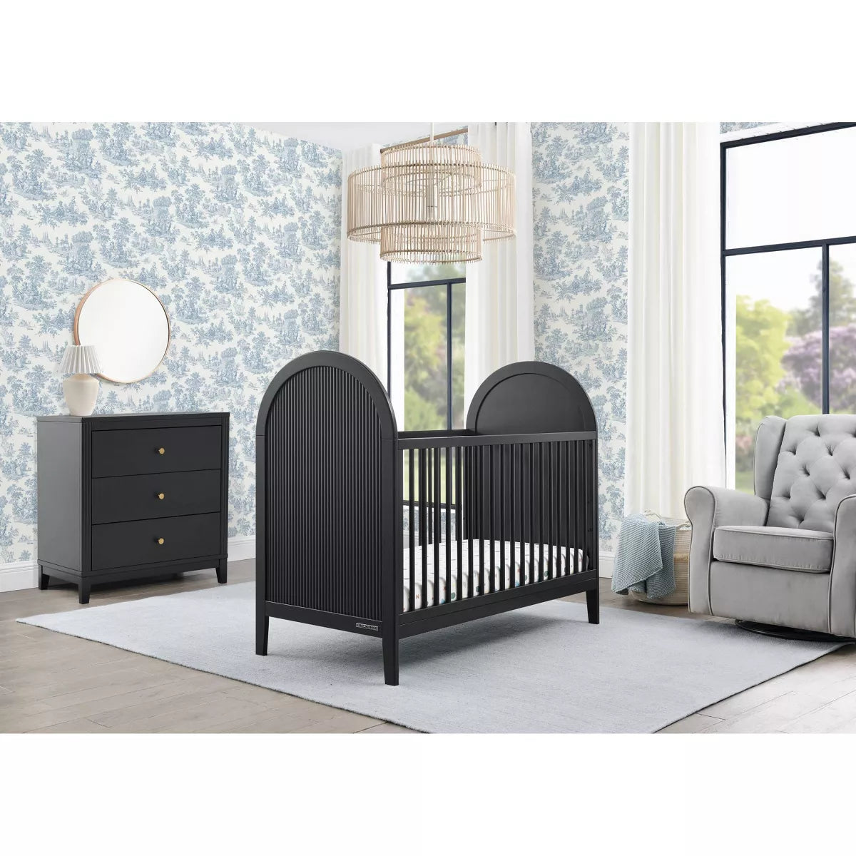 Delta Children Eloise 4-in-1 Convertible Crib – GREENGUARD Gold Certified