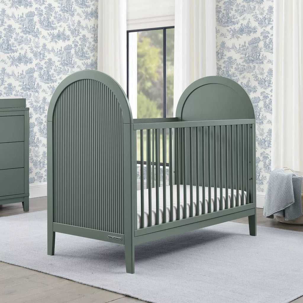 Delta Children Eloise 4-in-1 Convertible Crib – GREENGUARD Gold Certified