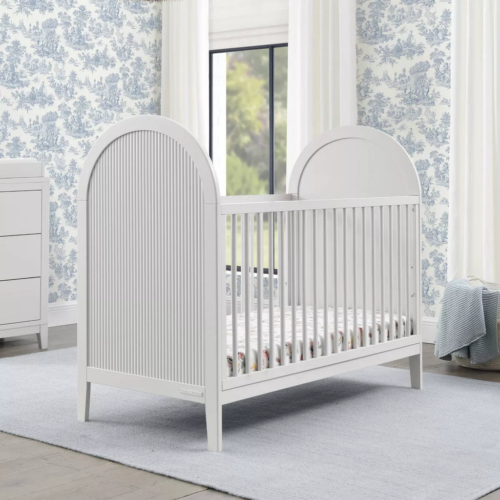 Delta Children Eloise 4-in-1 Convertible Crib – GREENGUARD Gold Certified